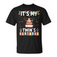 It's My Twin's Birthday Twins Matching Birthday Mom Dad T-Shirt