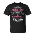 Une Super Bricoleuse Neieillit Pas Cadeau Bricoleuse T-Shirt