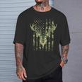 Deer Hunting Dad Father's Day Hunter Daddy Father T-Shirt Gifts for Him