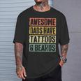 Hombre Awesome Dads Have Tattoos And Beards Día Del Padre Camiseta unisex Regalos para él