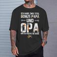 Ich Habe Zwei Titel Bonus Papa Und Opa Rocke Sie Both T-Shirt Geschenke für Ihn