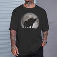 Jabalí Mirando A La Luna Camiseta unisex Regalos para él