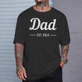 Papa Est 2023 Neuerater Zum Ersten Malatertag Lustiges Papa T-Shirt Geschenke für Ihn