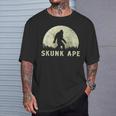 Skunk Ape Bigfoot Moon Silhouette Retro Believe T-Shirt Gifts for Him