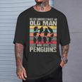 Vintage Never Underestimate An Old Man Who Loves Penguins T-Shirt Gifts for Him