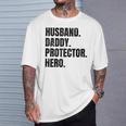 Herren Ehemann Papa Protector Hero Besterateratertag T-Shirt Geschenke für Ihn