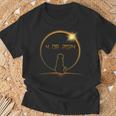 2024 Total Solar Eclipse Dog T-Shirt Gifts for Old Men