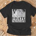 Anime Odio El Montaje Camiseta unisex Regalos para ancianos