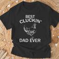 Best Cluckin' Dad Ever Father's Day Chicken Farm Men T-Shirt Gifts for Old Men
