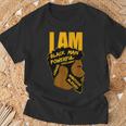 I Am Black King Powerful Leader Black History Month Dad Boys T-Shirt Gifts for Old Men