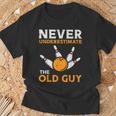 Bowling Never Underestimate Old Guy Bowler Grandpa Dad Men T-Shirt Gifts for Old Men