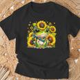 Cute Baby Frog Sunflowers T-Shirt Gifts for Old Men