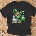 Dabbing Leprechaun Bowling Irish Bowler St Patrick's Day T-Shirt Gifts for Old Men