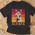 Damen Alpapa Alpaka Fan Lama Fan Liebhaberatertag Tiere Papa Mit-Ausschnitt T-Shirt Geschenke für alte Männer