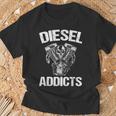 Diesel Addicts Power Stroke Engine 4 X 4 T-Shirt Geschenke für alte Männer