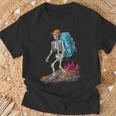 Esqueleto Al Aire Libre Aventuras De Montaña Esqueleto Senderismo Camiseta unisex Regalos para ancianos