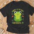 Frog Happy Leap Day February 29 Birthday Leap Year T-Shirt Gifts for Old Men