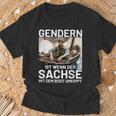 Gendern Ist Wenn Der Sachse Mit Dem Boot Umkippt Sächsisch T-Shirt Geschenke für alte Männer