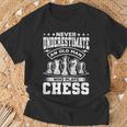 Grandpa Never Underestimate An Old Man Who Plays Chess T-Shirt Gifts for Old Men