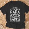 Ich Bin Stolzer Papa Eines Wahnsinnig Fantastischen Sohns T-Shirt Geschenke für alte Männer