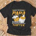 Ich Werde Papa Einer Tochterater Loading Pregnant Baby T-Shirt Geschenke für alte Männer