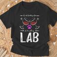 Lab Mom Wine T-Shirt Gifts for Old Men