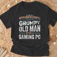 Mürrischer Alter Mann Mit Einem Gaming-Pc Lustige Geschenke Für Papa T-Shirt Geschenke für alte Männer