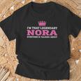 Nora Nombre Personal Lindo Divertido Nora Camiseta unisex Regalos para ancianos