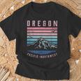 Oregon Retro Mountains Vintage Portland Home State Mountain T-Shirt Gifts for Old Men