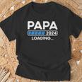 Papa 2024 Cargando Anuncio De Embarazo Soon To Be Papa Camiseta unisex Regalos para ancianos