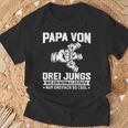 With Papaon Drei Jungs Wie Papa German T-Shirt Geschenke für alte Männer