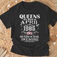 Queens Are Born In April 1986 38 Years Of Being Awesome T-Shirt Gifts for Old Men