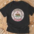 Sacramento California Retro Vintage 70S 80S Style Print T-Shirt Gifts for Old Men