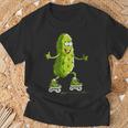 Skater Pickle Kostüm Für Inlineskating Liebhaber T-Shirt Geschenke für alte Männer