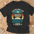 Soon To Be Daddy 2024 Lustige Schwangerschaft Ankündigung Papa T-Shirt Geschenke für alte Männer