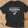 Soon To Be Grandma 2025 Promoted To Grandma Est 2025 T-Shirt Gifts for Old Men