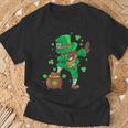 St Patrick's Day Dabbing Cool African American Dab Dance T-Shirt Gifts for Old Men