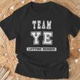 Team Ye Lifetime Member Family Last Name T-Shirt Gifts for Old Men