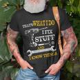 That's What I Do I Fix Stuff And I Know Things Vintage T-Shirt Gifts for Old Men