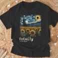 Total Solar Eclipse 2024 40824 Starry Night Painting Women T-Shirt Gifts for Old Men