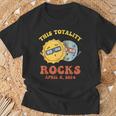 This Totality Rocks Solar Eclipse Pun April 8 2024 T-Shirt Gifts for Old Men