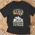 Never Underestimate An Old Man Vietnam Veteran Flag Retired T-Shirt Gifts for Old Men