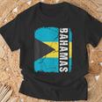 Vintage Bahamian Flag Bahamas Pride Roots Heritage T-Shirt Gifts for Old Men