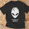 I Want To Believe Alien Alien Alien T-Shirt Geschenke für alte Männer