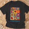Wassily Kandinsky Color Estudio Cuadrados Círculos Concéntricos Camiseta unisex Regalos para ancianos