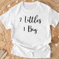 2 Littles 1 Big Sorority Twins University Greek Life T-Shirt Gifts for Old Men