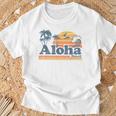 Aloha Hawaii Vintage Beach Summer Surfing 70S Retro Hawaiian T-Shirt Gifts for Old Men