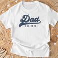 Dad Est 2024 Dad To Be New Daddy T-Shirt Gifts for Old Men