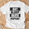 Eat Sleep Skate Repeat T-Shirt Geschenke für alte Männer