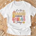 Be The Reason Someone Smiles Today Positive Motivation T-Shirt Gifts for Old Men